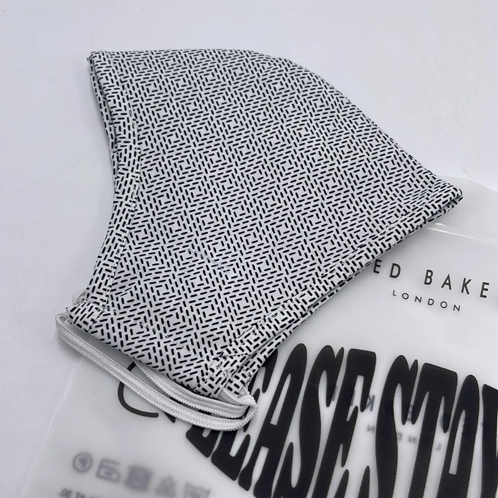 TED BAKER LONDON Reversible Reusable FACE MASK  NWT  OS